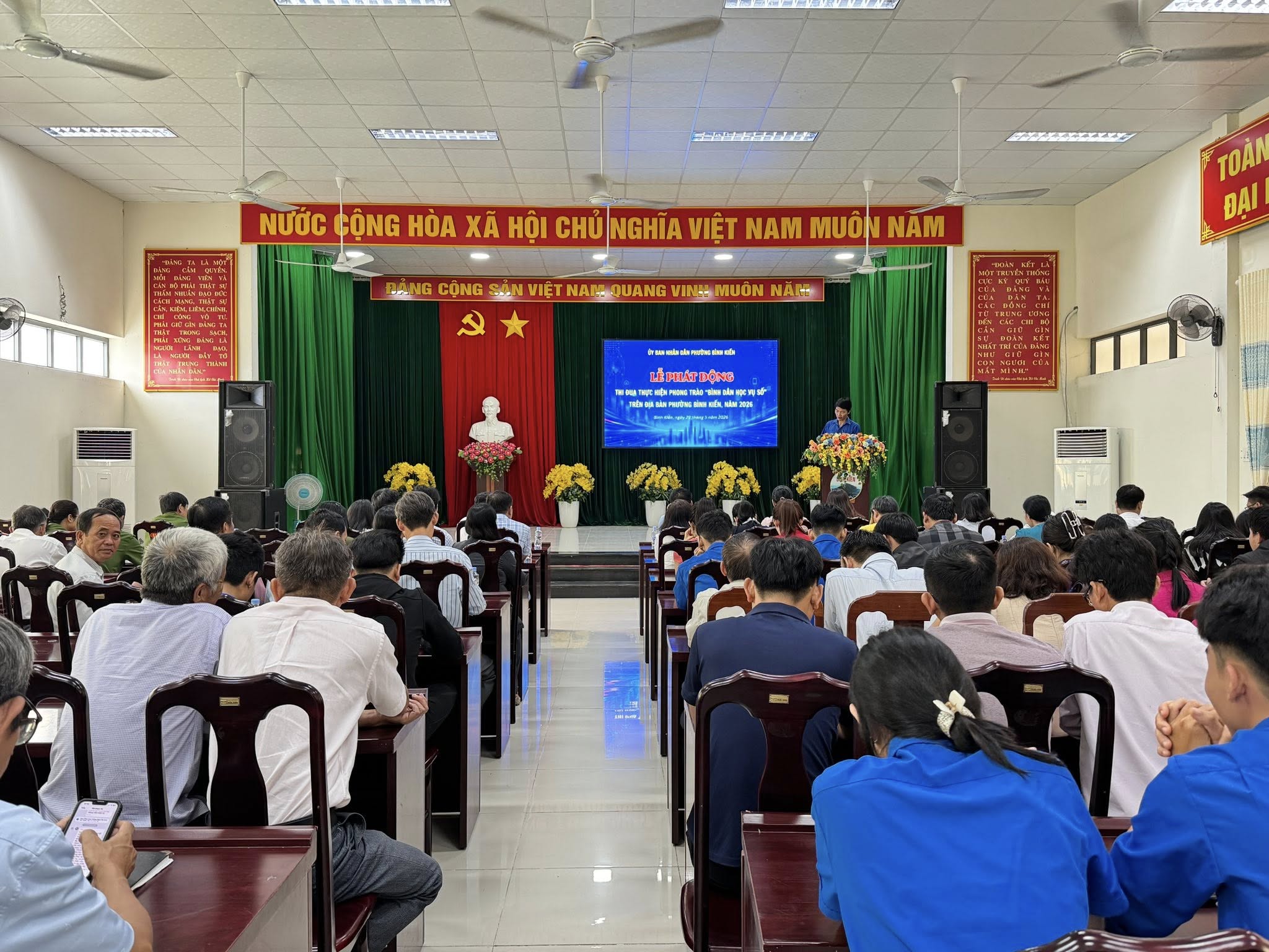 PHƯỜNG BÌNH KIẾN PHÁT ĐỘNG PHONG TRÀO “BÌNH DÂN HỌC VỤ SỐ” NĂM 2026