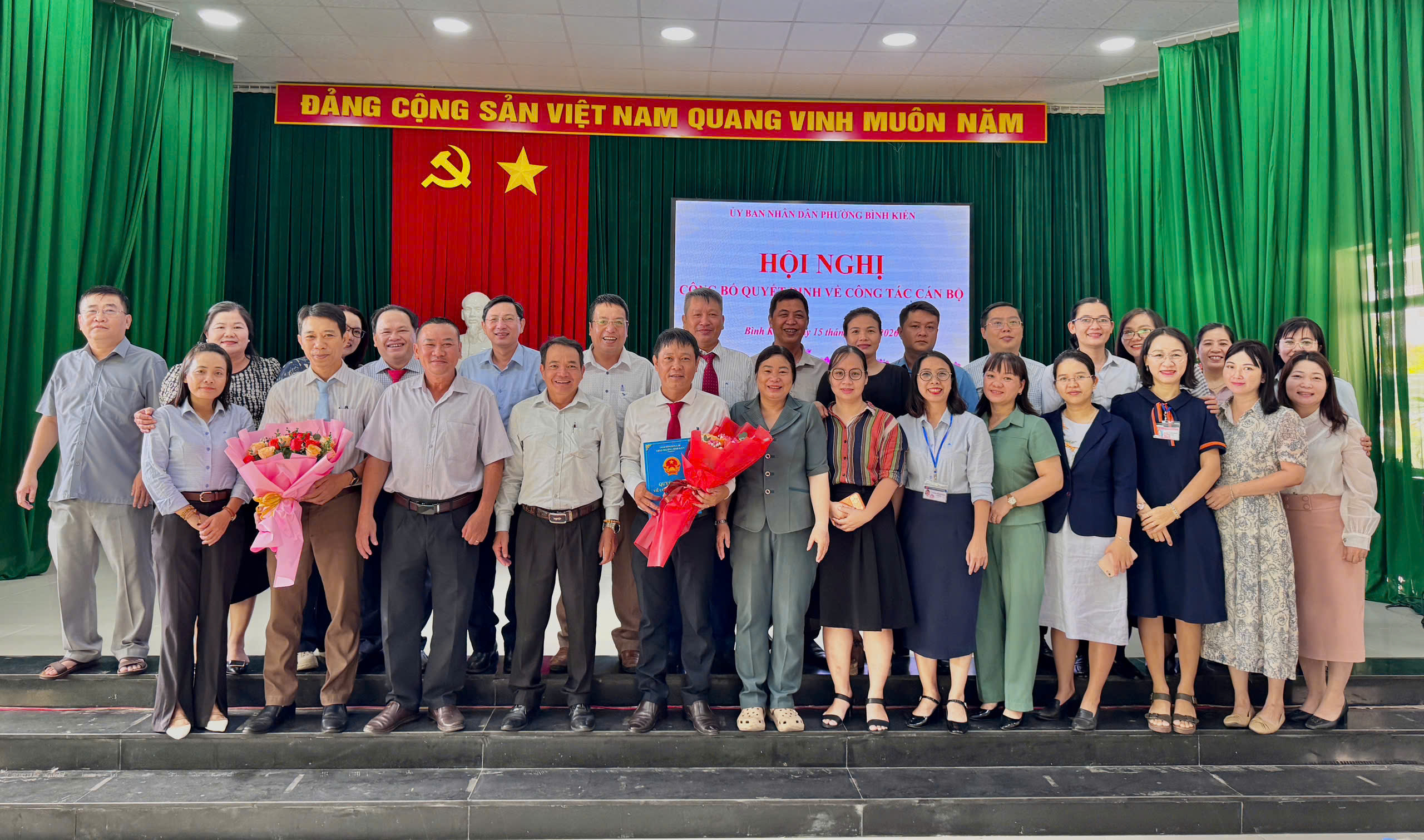💼 UBND PHƯỜNG BÌNH KIẾN: CÔNG BỐ CÁC QUYẾT ĐỊNH ĐIỀU ĐỘNG VÀ BỔ NHIỆM CÁN BỘ THÁNG 7/2026 💼