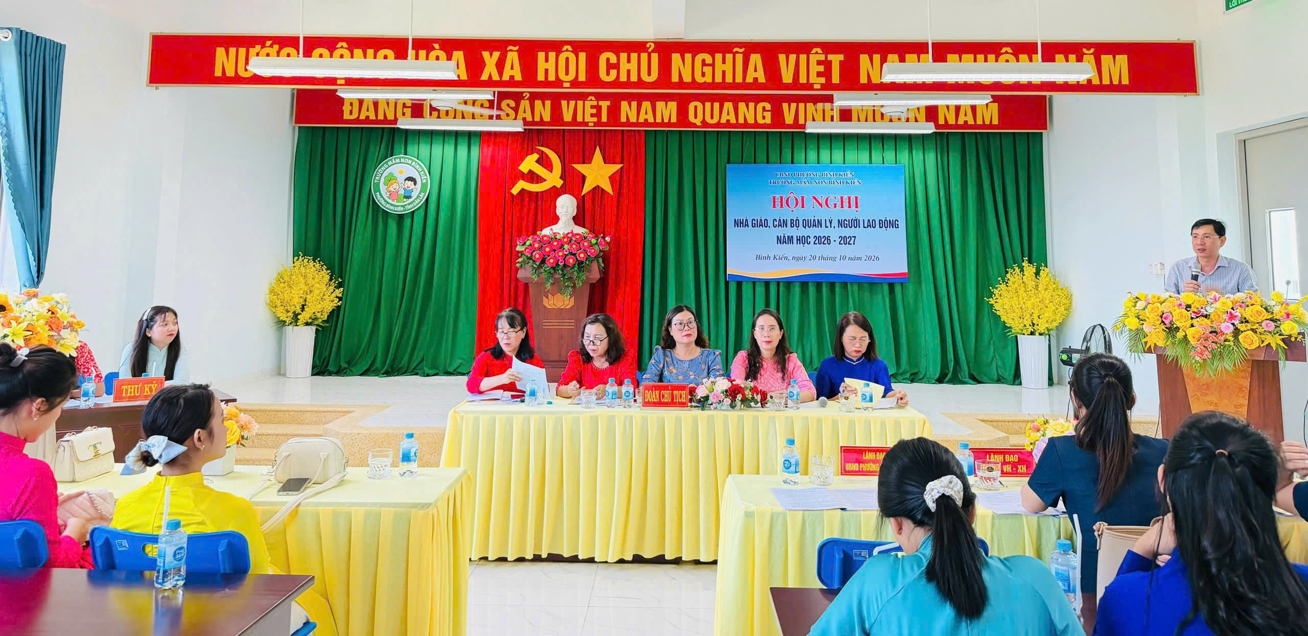 🌼 TRƯỜNG MẦM NON BÌNH KIẾN TỔ CHỨC HỘI NGHỊ VIÊN CHỨC VÀ NGƯỜI LAO ĐỘNG NĂM HỌC 2026–2027