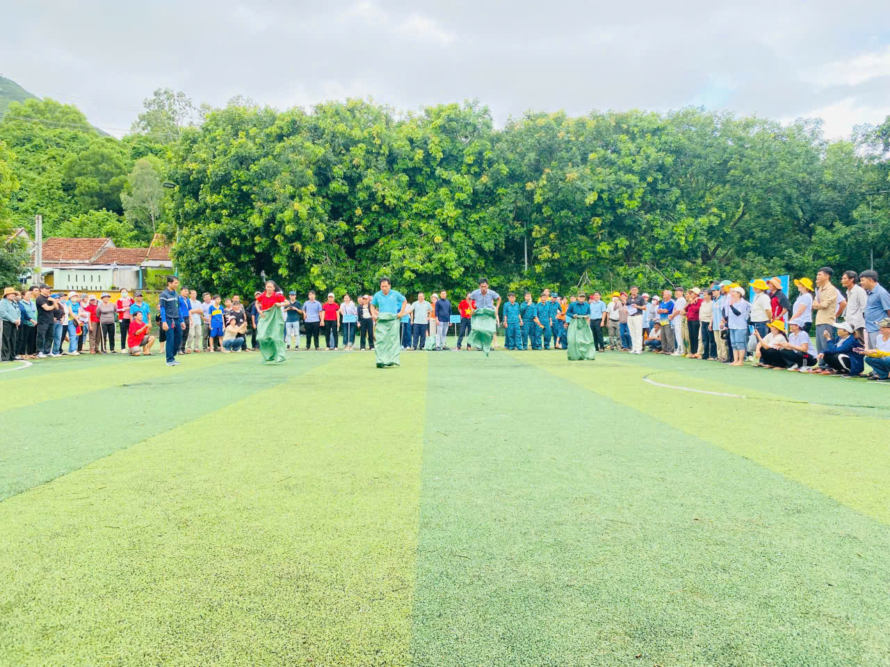 z7130816664392_53640c6a09af1744c366cc3bbfa2823e