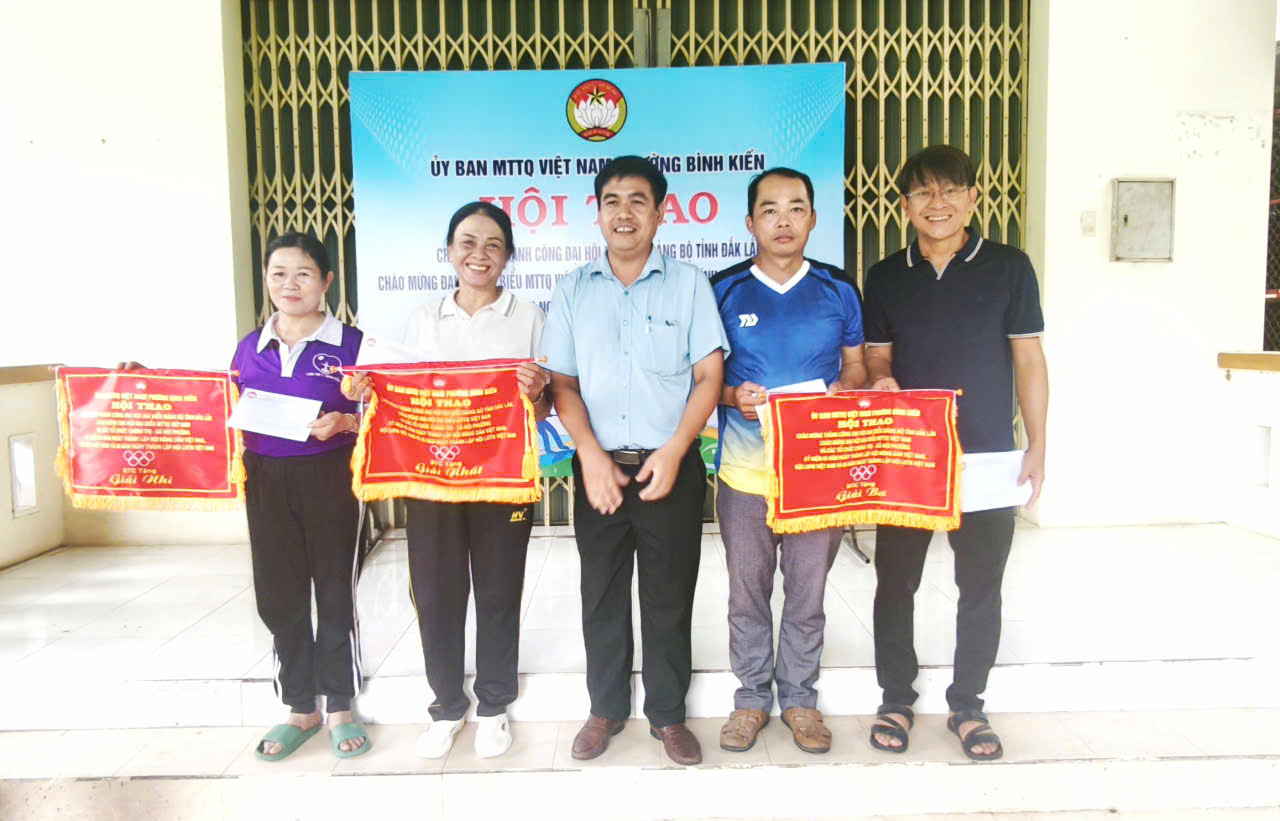 z7130816696439_77404b6505b7f7ac26e15e316f1fb971