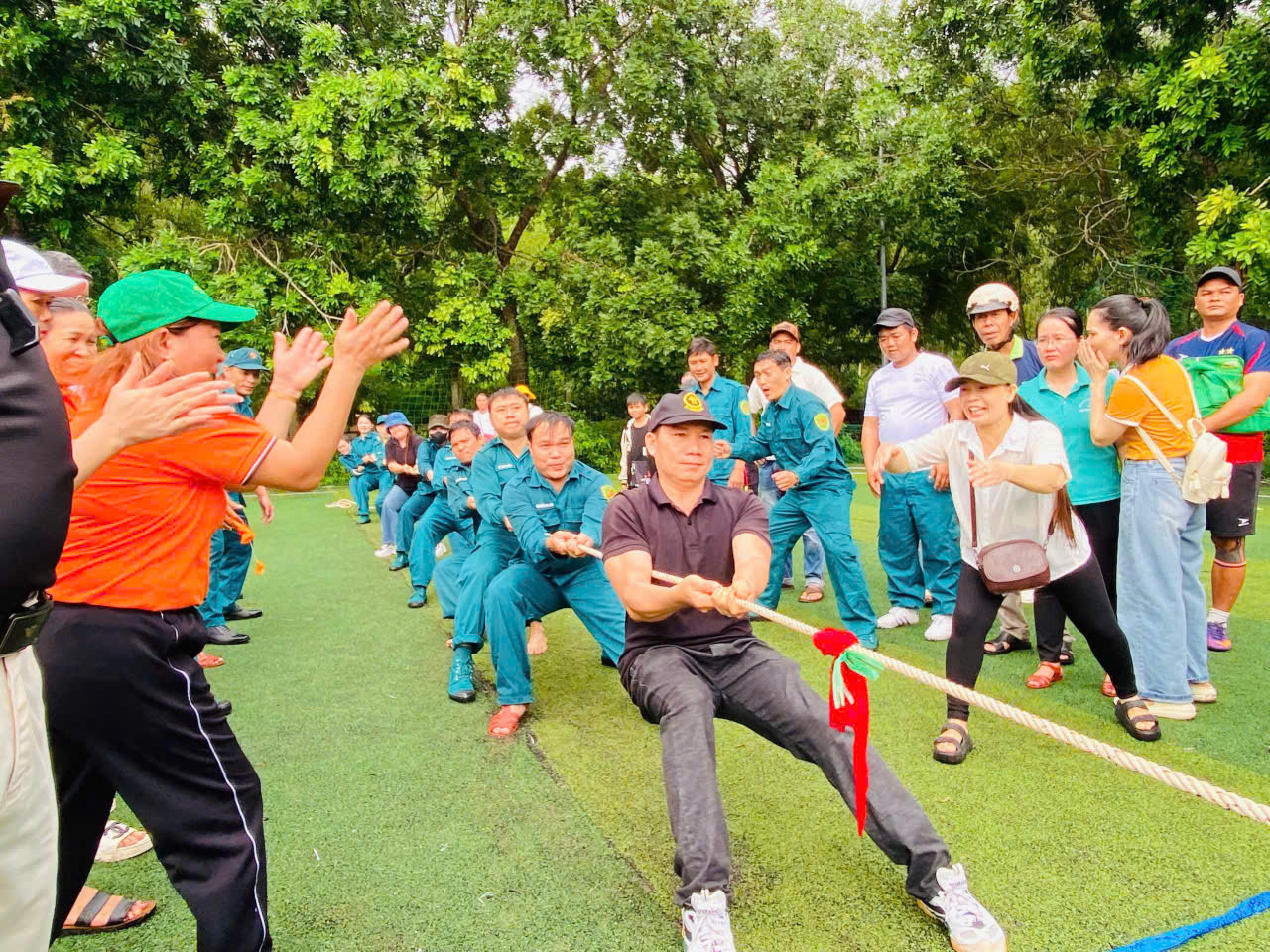 z7130816746500_dd2dc11e996801d4f53c00fffb569b38