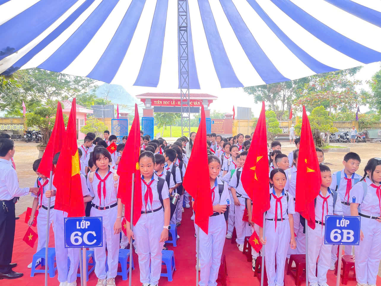 z6985562858070_38d844c6155a93fb0172dd458d169203