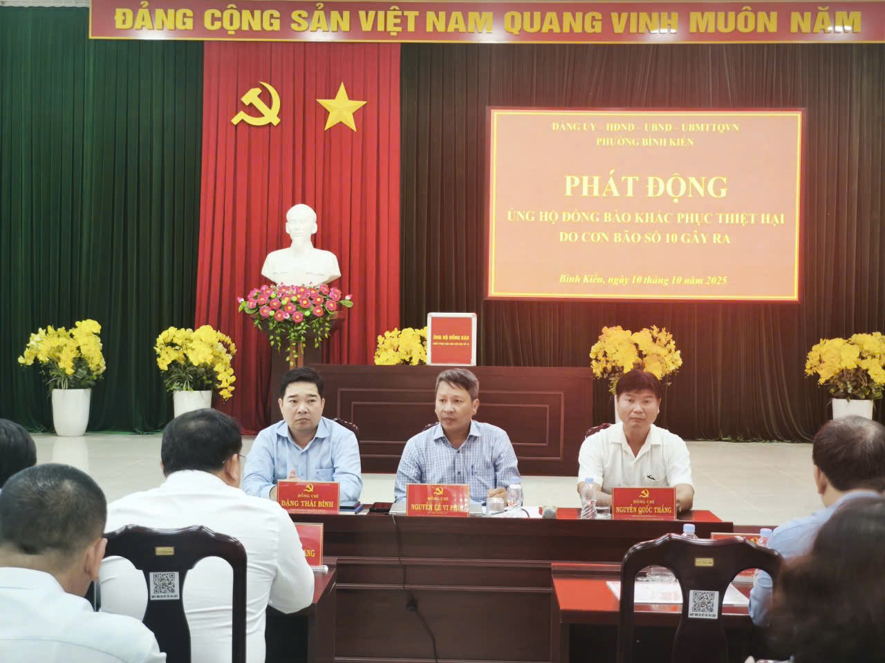 PHƯỜNG BÌNH KIẾN PHÁT ĐỘNG ỦNG HỘ ĐỒNG BÀO KHẮC PHỤC THIỆT HẠI DO BÃO SỐ 10