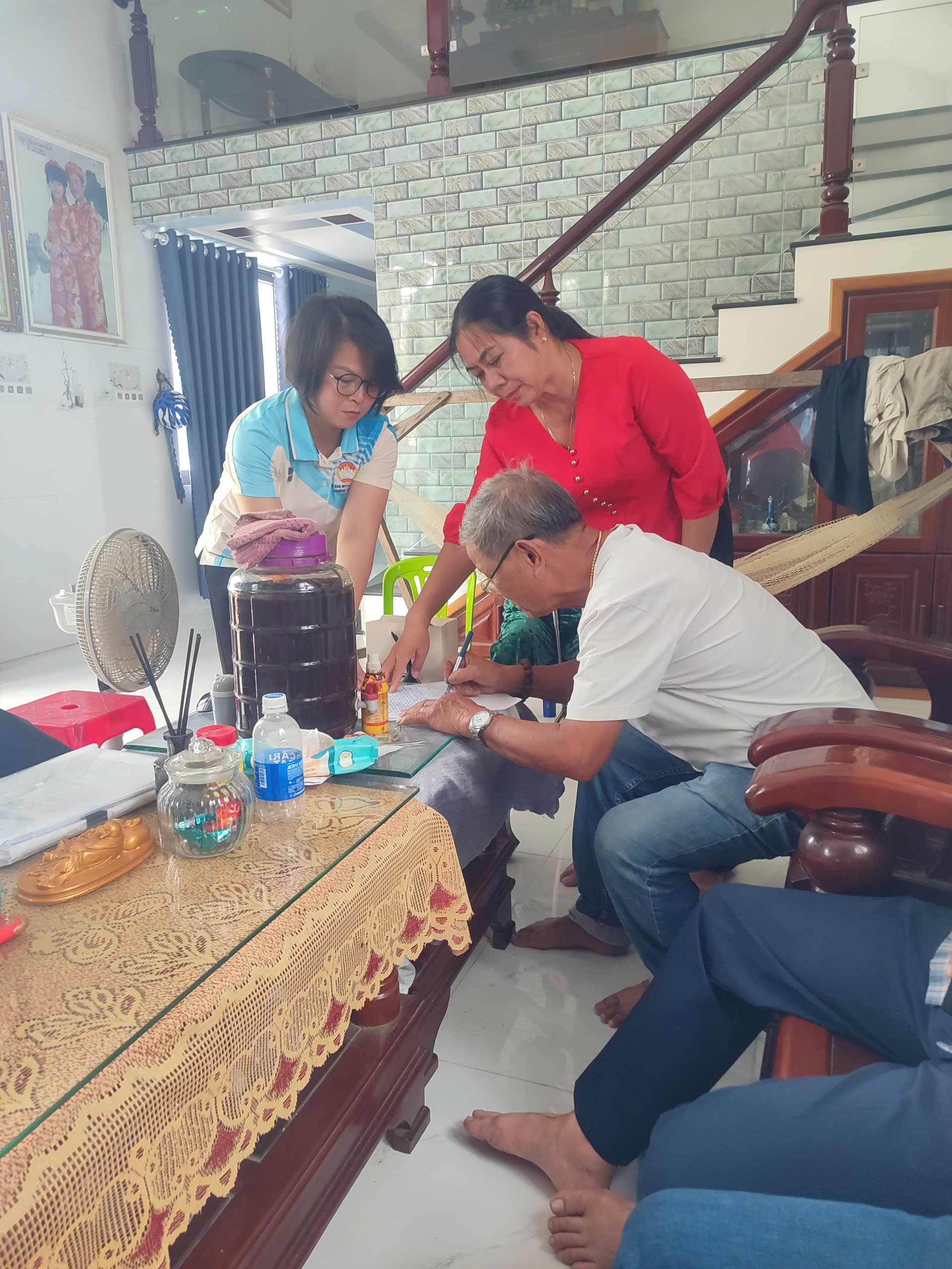 Vận động hộ dân chấp hành bàn giao mặt bằng để thực hiện Dự án: Hạ tầng kỹ thuật khu dân cư phía Nam khu du lịch sinh thái Sao Việt và khu dân cư phía Tây Trung tâm An điều dưỡng tàu ngầm (khu Nhà ở xã hội An Phú)